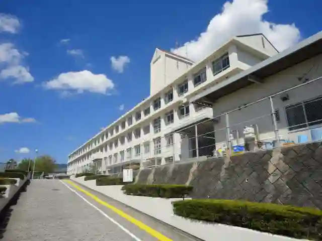 井口台小学校