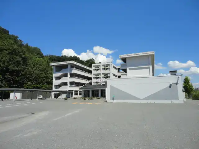 四季が丘中学校