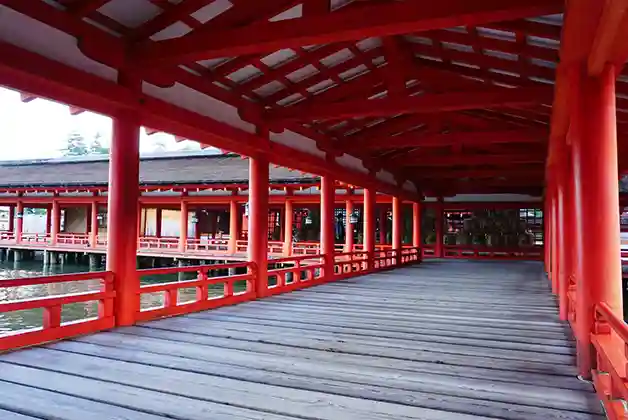 厳島神社